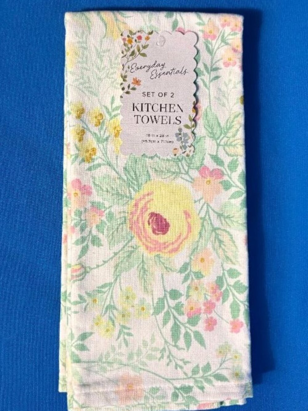 NEW GORGEOUS 2 PACK SET FLORAL / FLOWERS KITCHEN TOWELS 18" X 28" / 100% COTTON